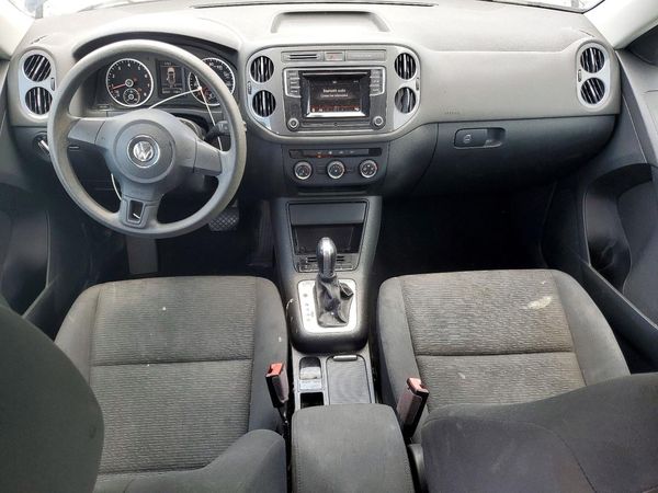 2017 VOLKSWAGEN TIGUAN S, Limited