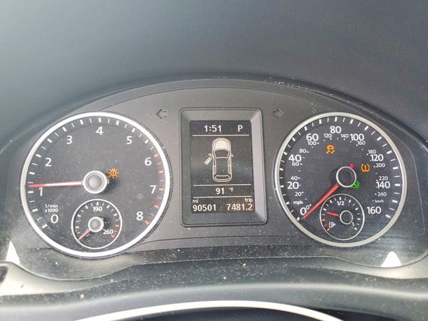 2017 VOLKSWAGEN TIGUAN S, Limited