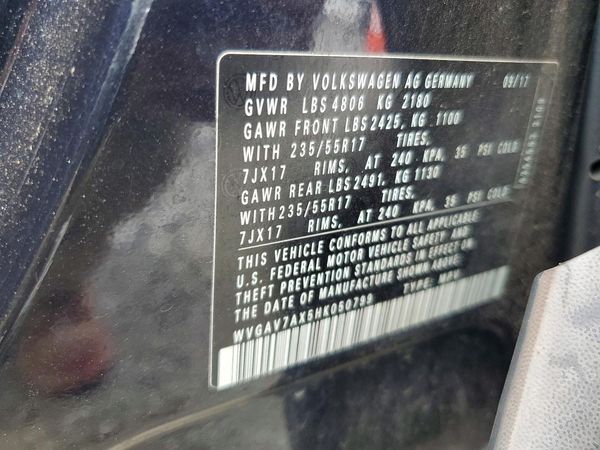 2017 VOLKSWAGEN TIGUAN S, Limited