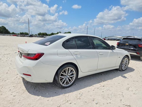 2023 BMW 330E