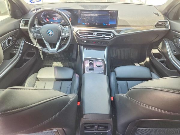 2023 BMW 330E