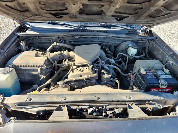 2015 TOYOTA TACOMA Delux Grade