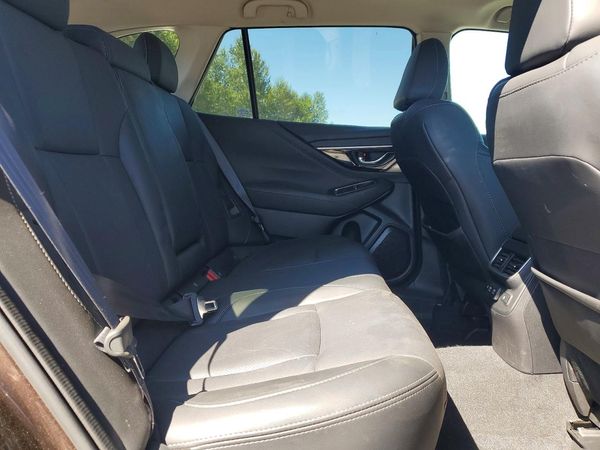 2021 SUBARU OUTBACK