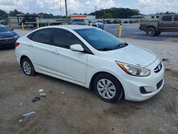 2015 HYUNDAI ACCENT