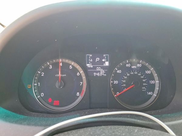 2015 HYUNDAI ACCENT