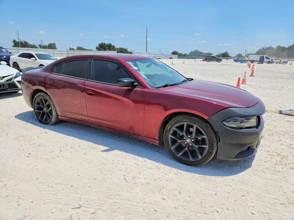 2020 DODGE CHARGER SXT