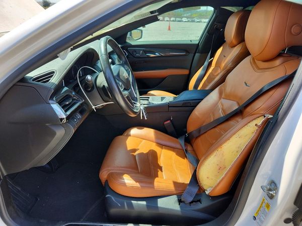 2017 CADILLAC CT6