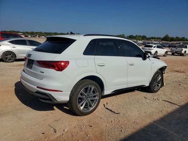 2024 AUDI Q3