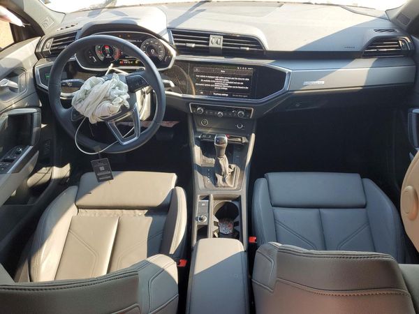 2024 AUDI Q3