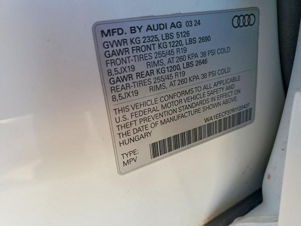 2024 AUDI Q3