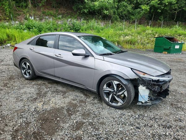 2023 HYUNDAI ELANTRA