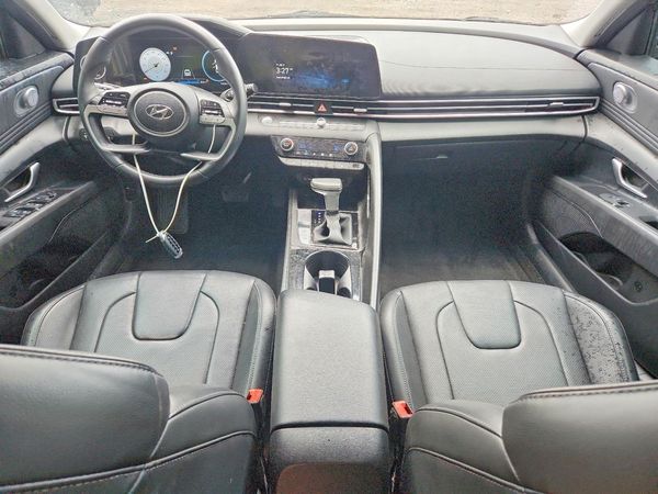 2023 HYUNDAI ELANTRA