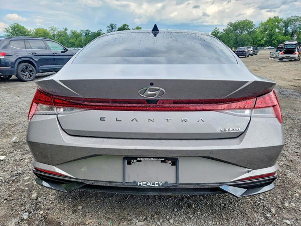 2023 HYUNDAI ELANTRA