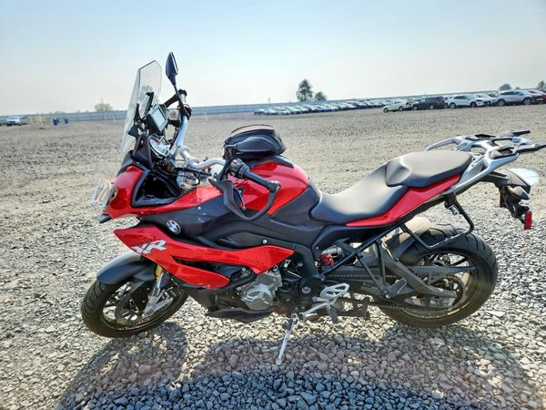 2016 BMW S 1000