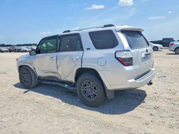 2023 TOYOTA 4RUNNER SR5 Prem