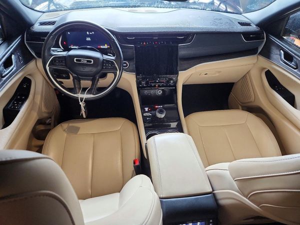 2023 JEEP CHEROKEE Limited — CKPT
