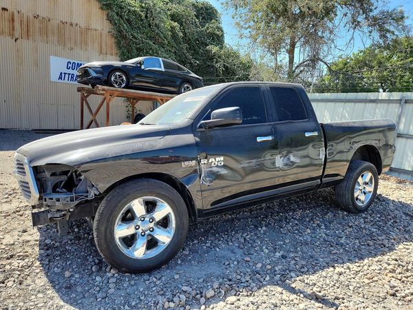 2016 RAM 1500 SLT — Front 3/4