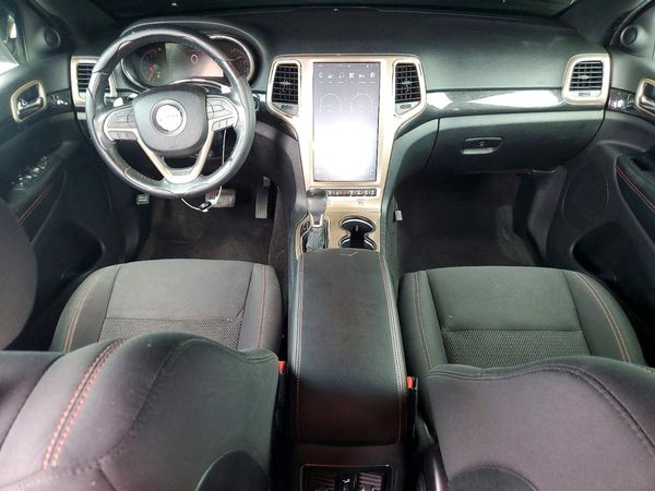 2016 JEEP GRAND CHEROKEE LAREDO 4X2