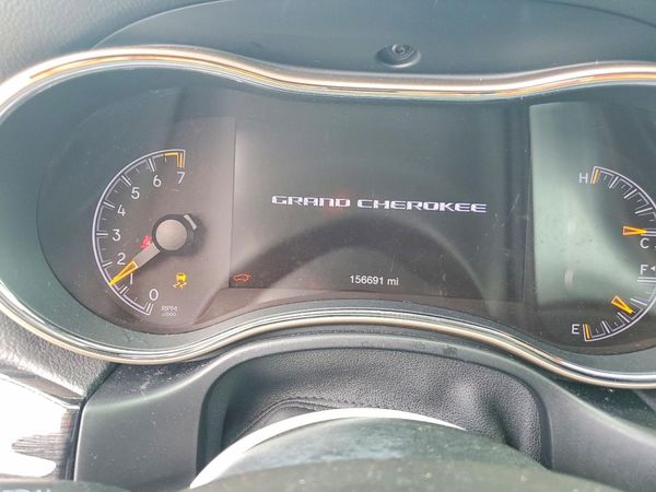 2016 JEEP GRAND CHEROKEE LAREDO 4X2