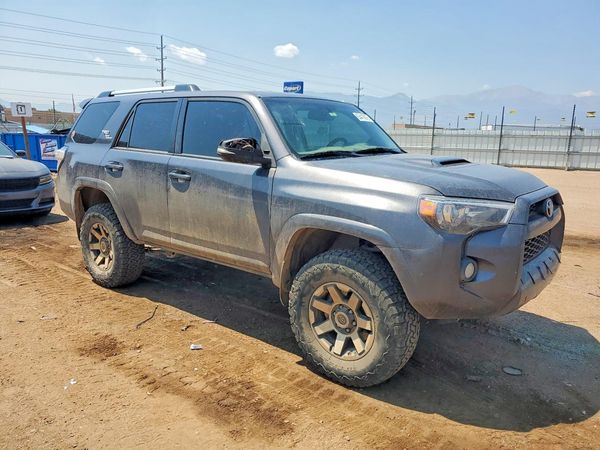 2018 TOYOTA 4RUNNER