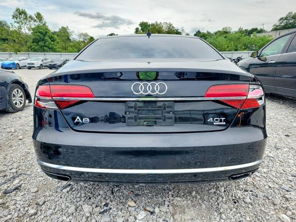 2015 AUDI A8