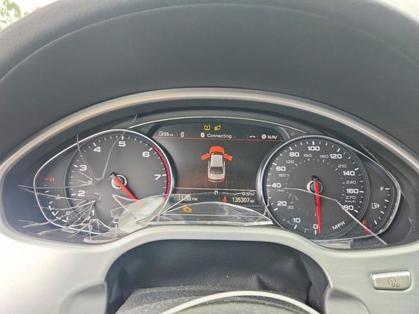 2015 AUDI A8