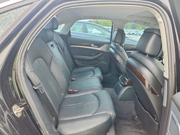 2015 AUDI A8