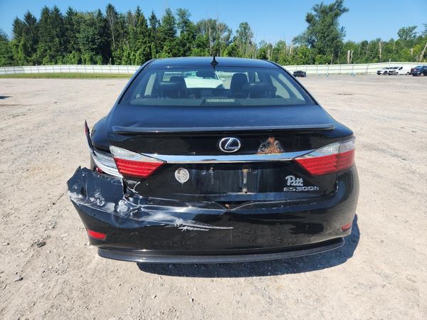 2013 LEXUS ES 300h