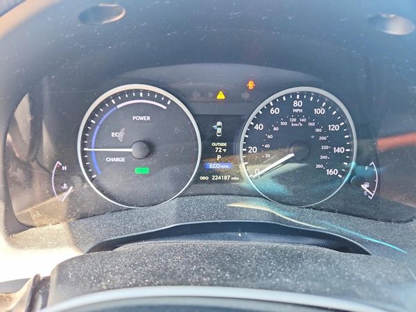2013 LEXUS ES 300h