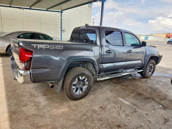 2019 TOYOTA TACOMA SR5