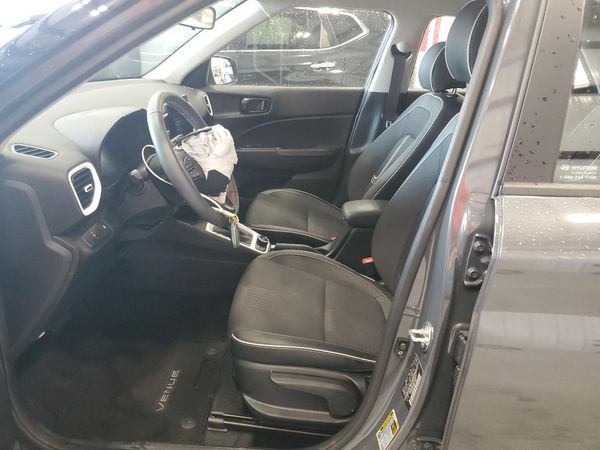 2024 HYUNDAI VENUE SEL / Limited — DENT