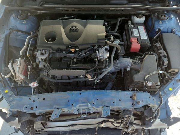 2023 TOYOTA CAMRY SE — Engine bay