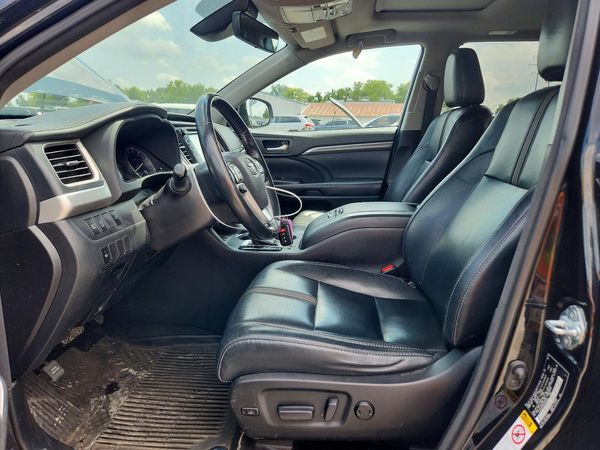 2018 TOYOTA HIGHLANDER