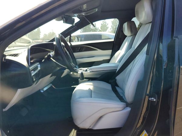 2024 CADILLAC LYRIQ