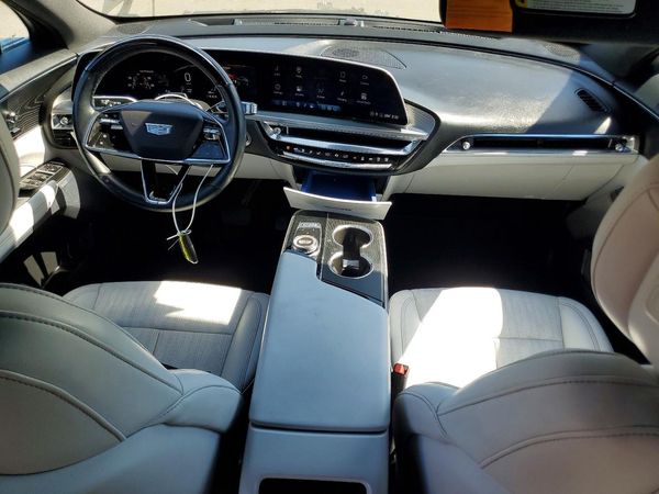 2024 CADILLAC LYRIQ