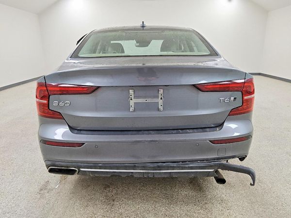 2019 VOLVO S60 Inscription