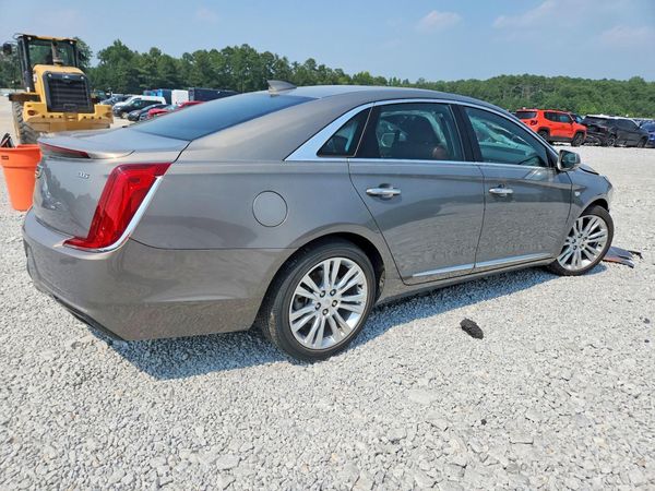 2019 CADILLAC XTS Luxury