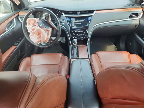 2019 CADILLAC XTS Luxury