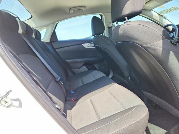 2022 KIA FORTE FE, LXS