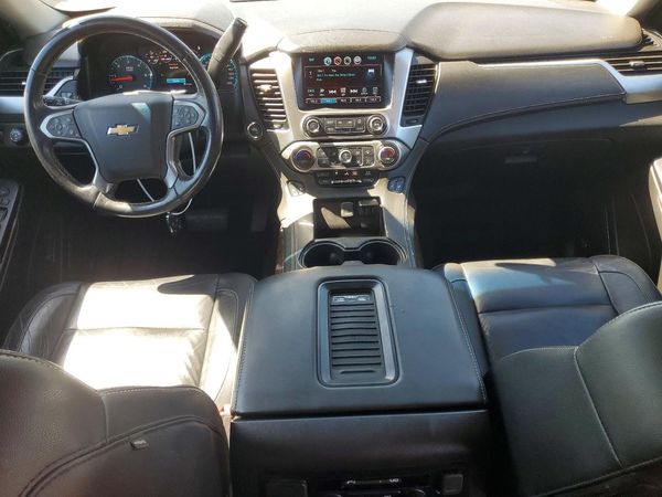 2017 CHEVROLET SUBURBAN LT