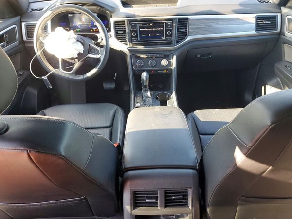 2022 VOLKSWAGEN ATLAS CROSS SPORT 4Motion SE
