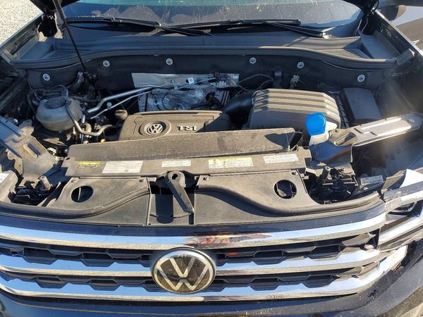 2022 VOLKSWAGEN ATLAS CROSS SPORT 4Motion SE