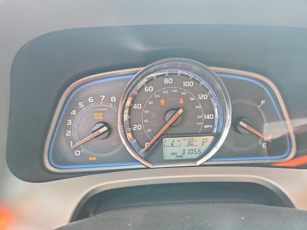 2013 TOYOTA RAV4 High