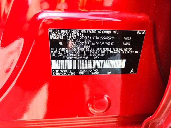 2016 TOYOTA RAV4 XLE (M Grade)