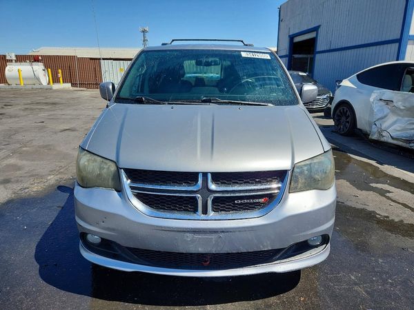 2017 DODGE GRAND CARAVAN SXT — DIRF