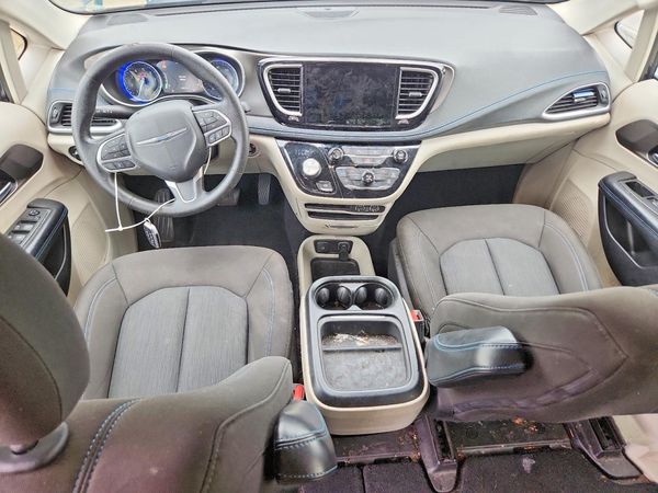 2021 CHRYSLER PACIFICA Touring