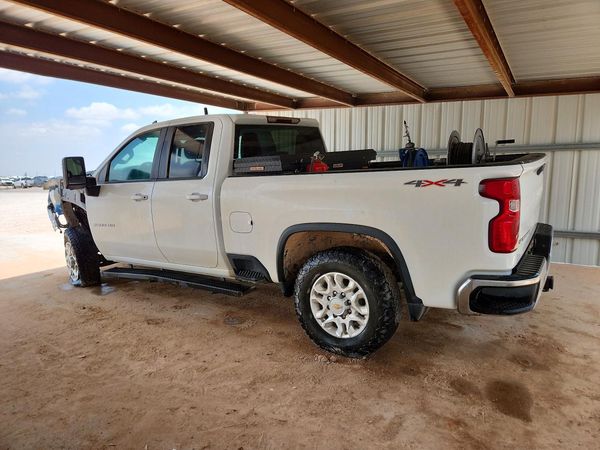 2022 CHEVROLET SILVERADO LT