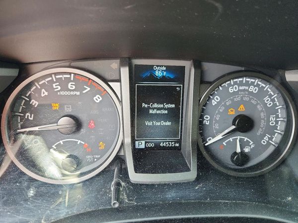 2021 TOYOTA TACOMA SR5