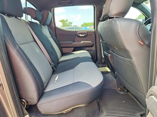 2021 TOYOTA TACOMA SR5
