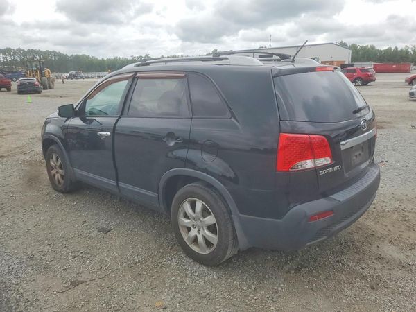 2013 KIA SORENTO Base / LX